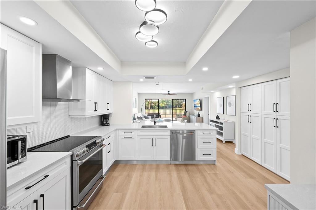 HYDE PARK - Residential