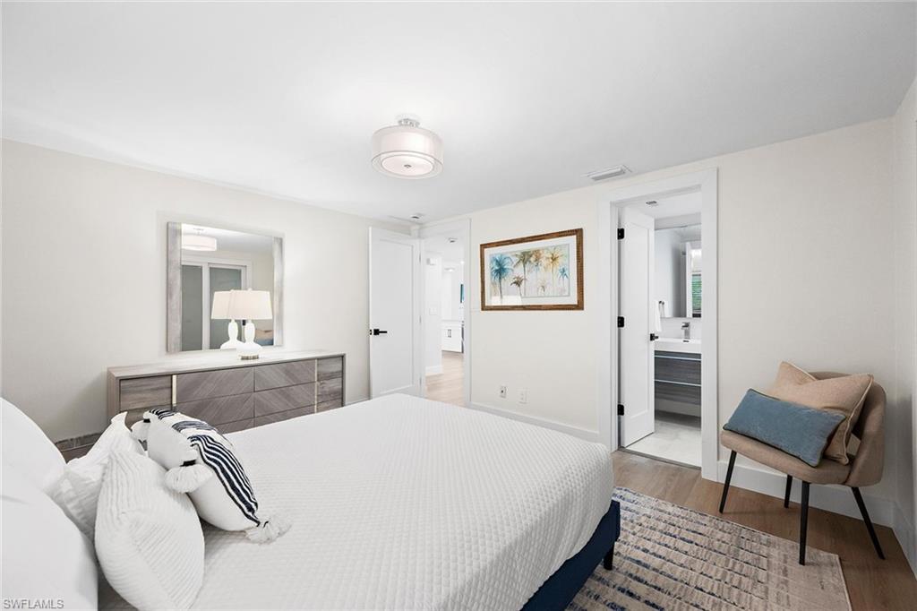 HYDE PARK - Residential