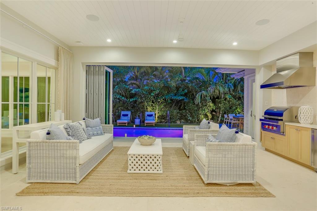 OLDE NAPLES - Residential