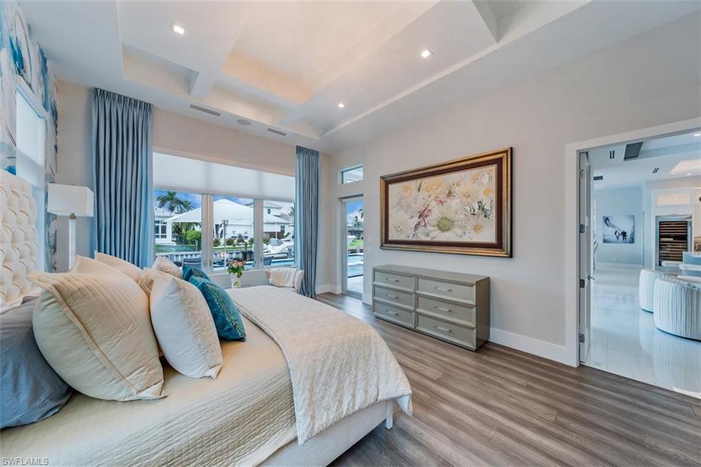 ROYAL HARBOR - Residential