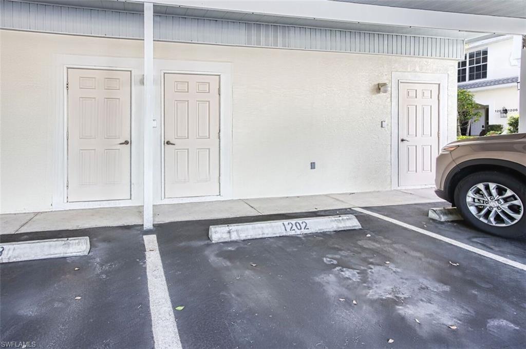 GARDEN LAKES - Residential