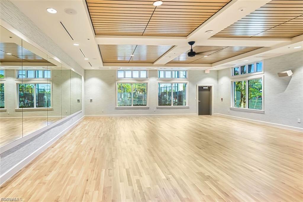 GARDEN LAKES - Residential