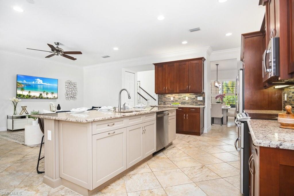 RIVERSTONE - Residential