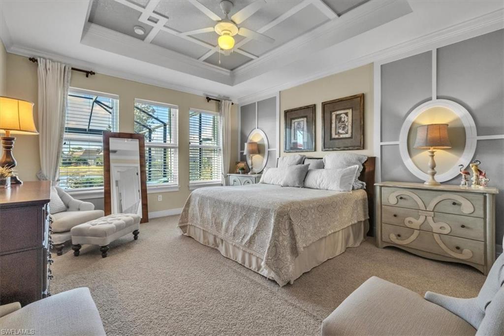 COUNTRY CLUB - Residential