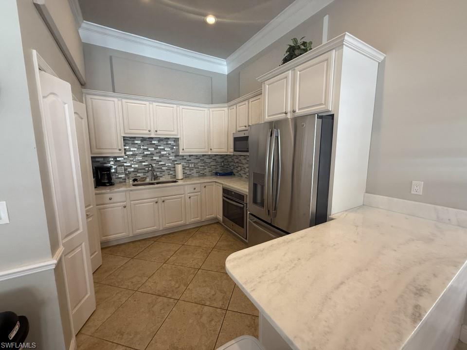 HERITAGE GREENS - Residential Lease