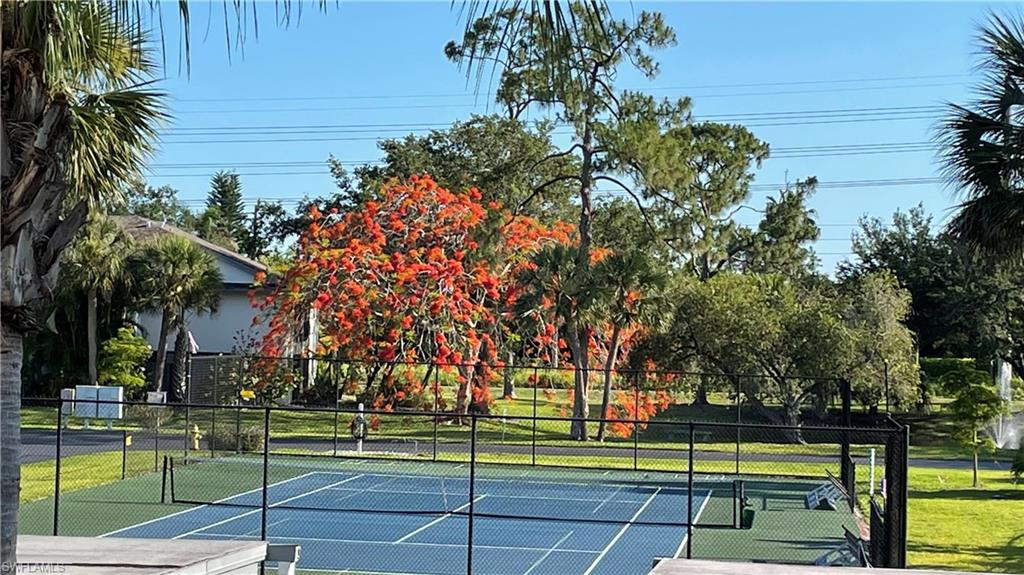 NEWPORT GLEN - Residential