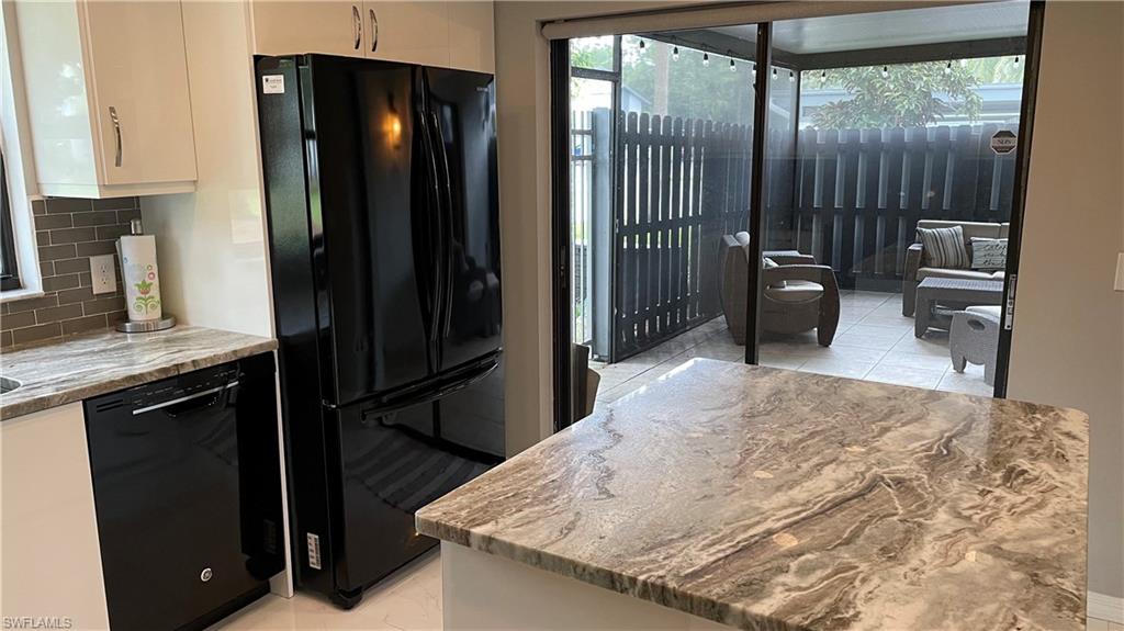 NEWPORT GLEN - Residential