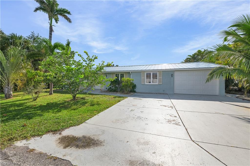 KNIGHTS BOKEELIA ISLE - Residential