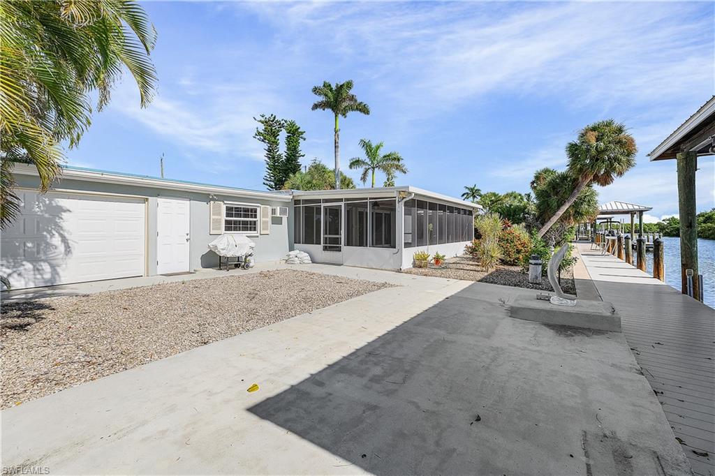 KNIGHTS BOKEELIA ISLE - Residential