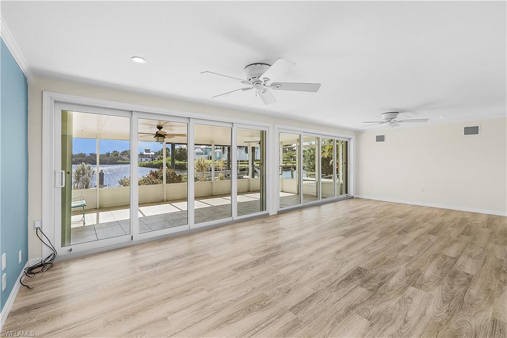 KNIGHTS BOKEELIA ISLE - Residential