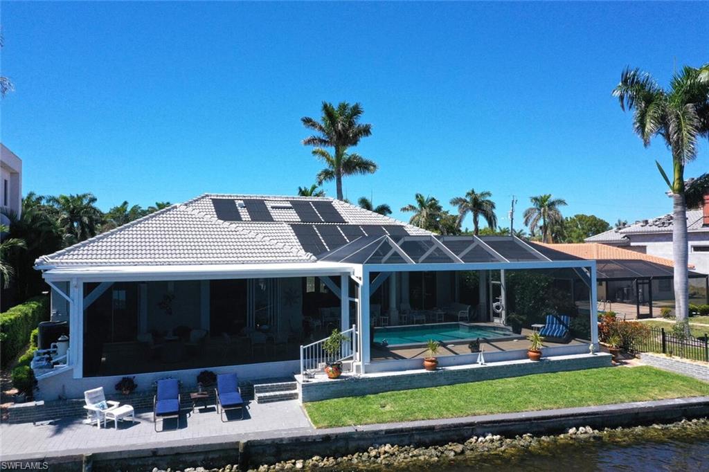 YACHT CLUB - Residential