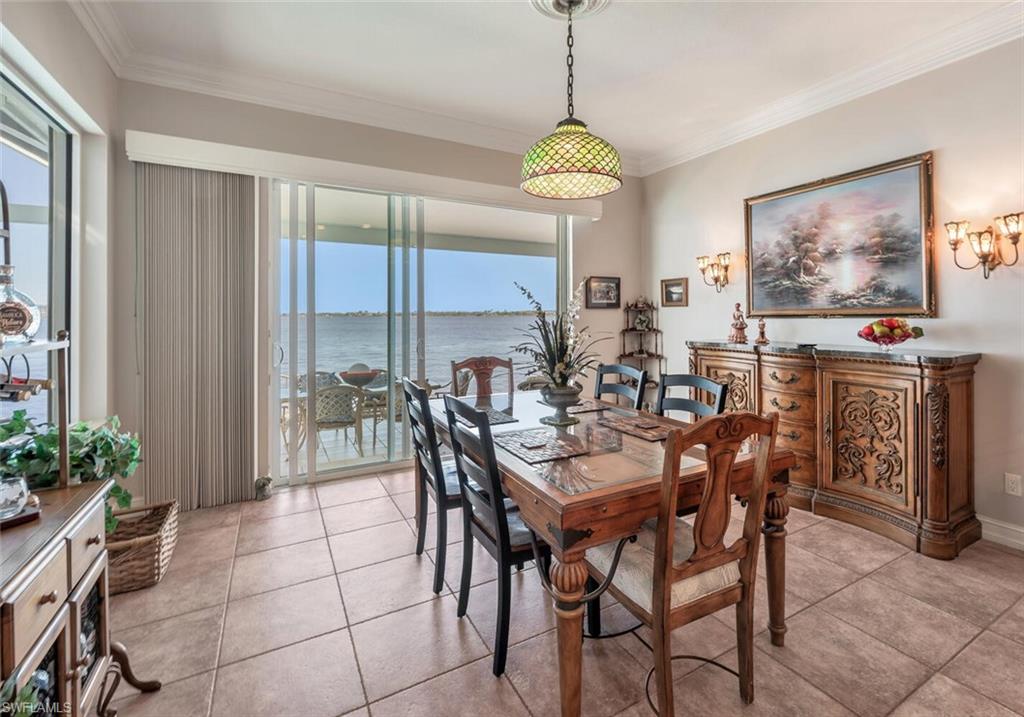 YACHT CLUB - Residential