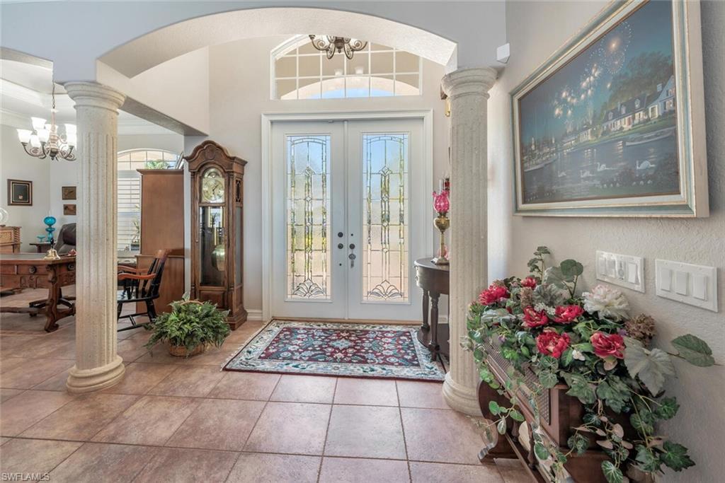 YACHT CLUB - Residential