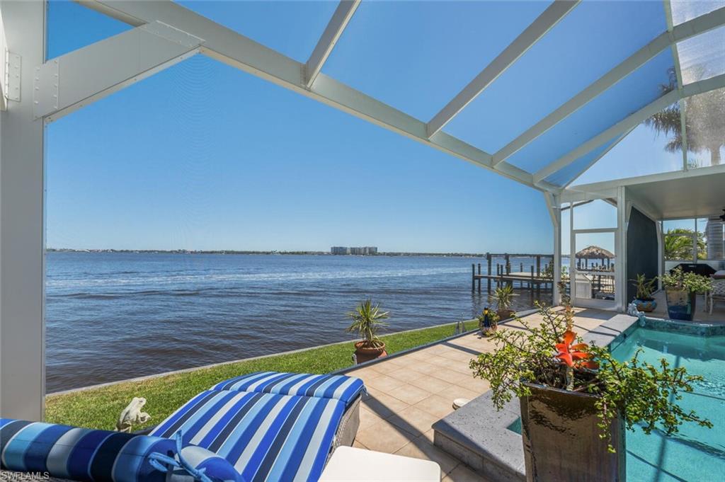 YACHT CLUB - Residential