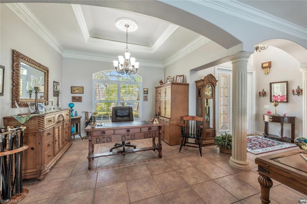 YACHT CLUB - Residential