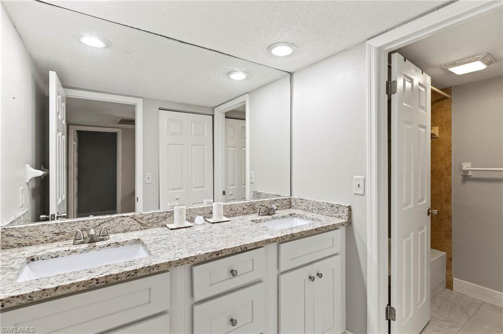 HAMLET - Residential