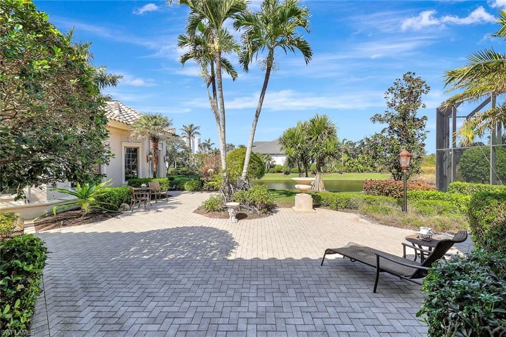 BAY WOODS - Residential