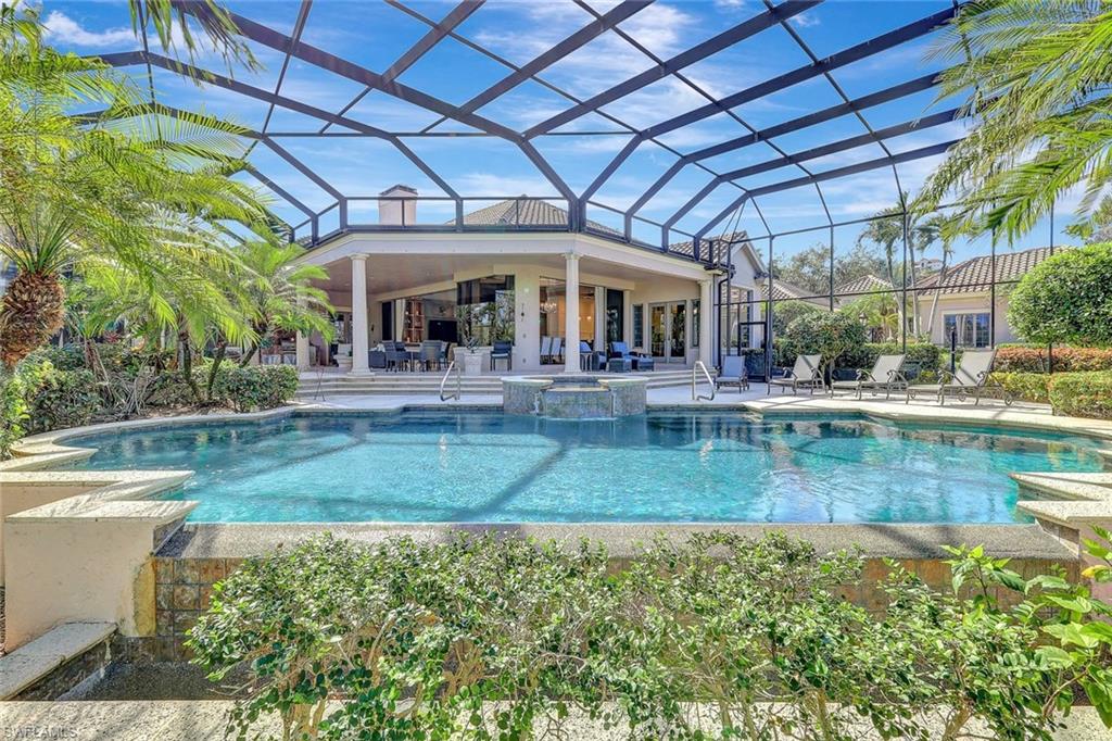 BAY WOODS - Residential