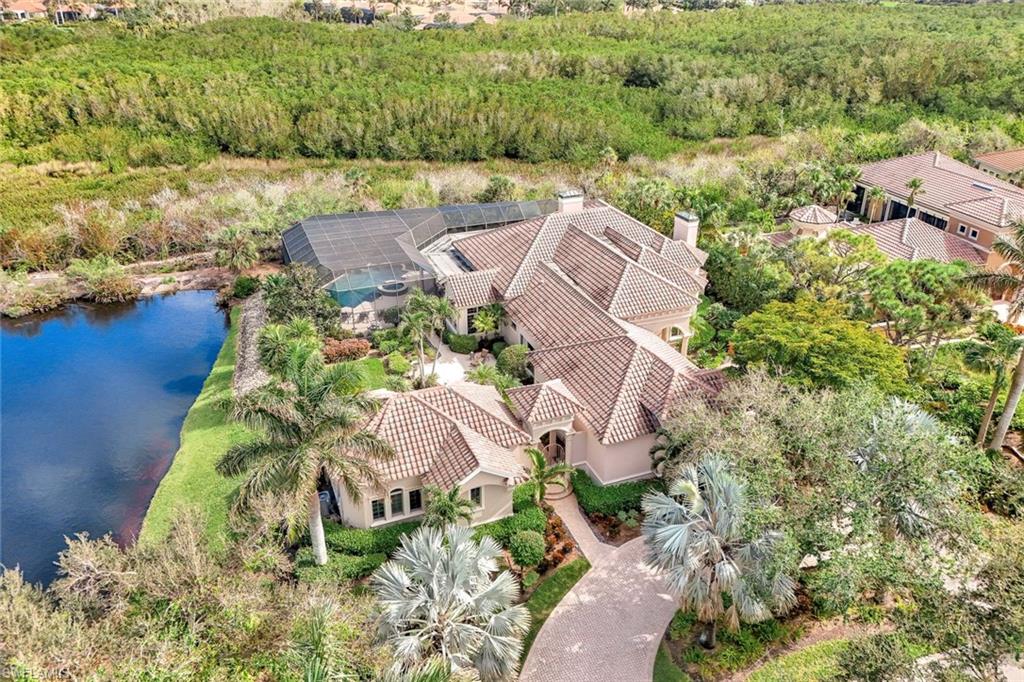 BAY WOODS - Residential