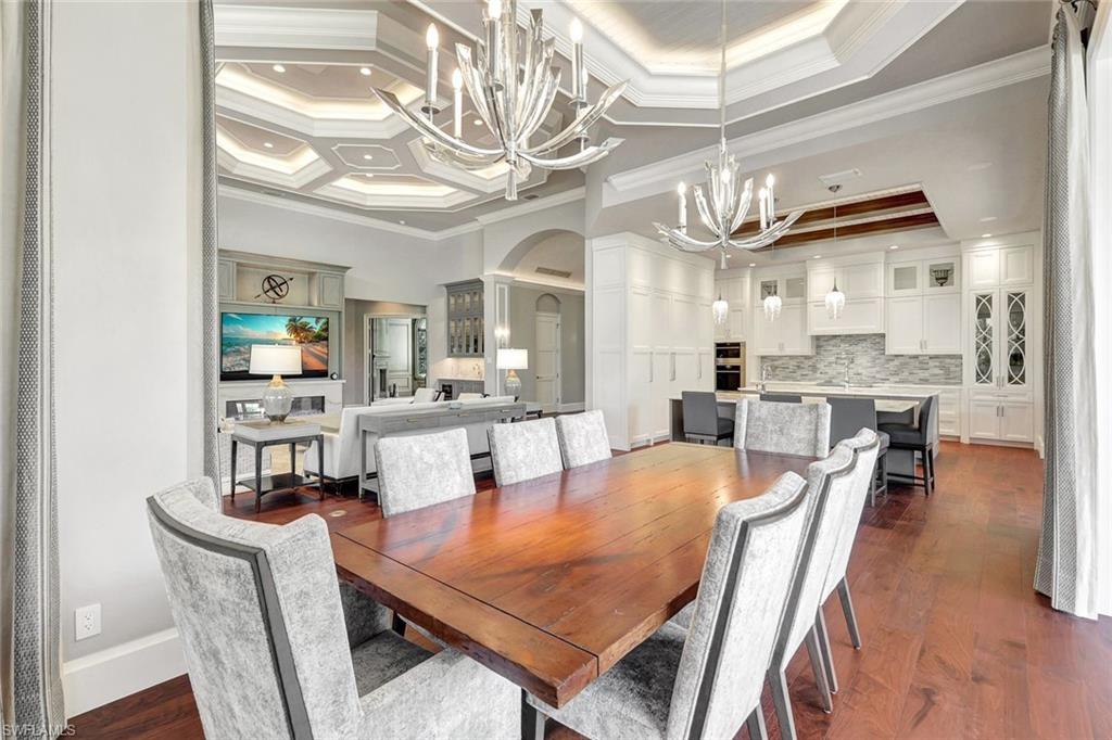 BAY WOODS - Residential