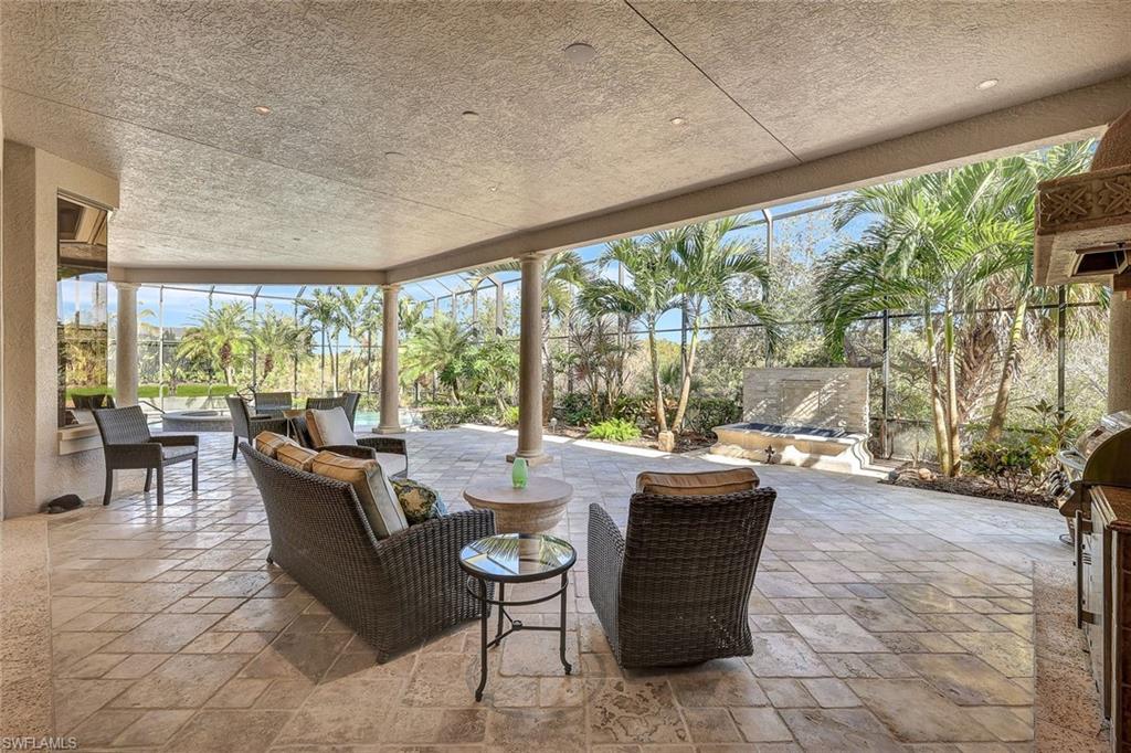 BAY WOODS - Residential