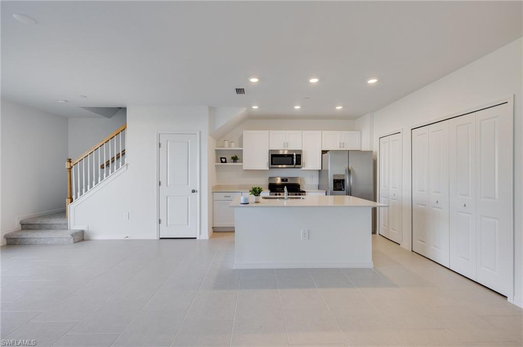 CRANE LANDING - Residential Lease