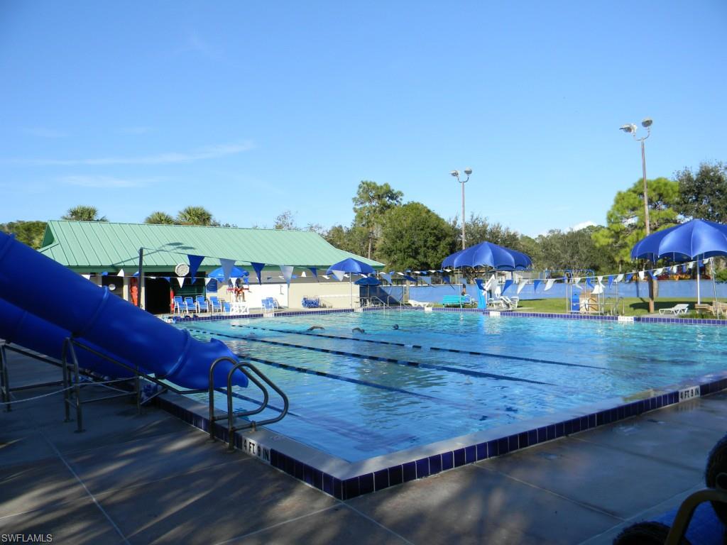 SAN CARLOS PARK - Residential