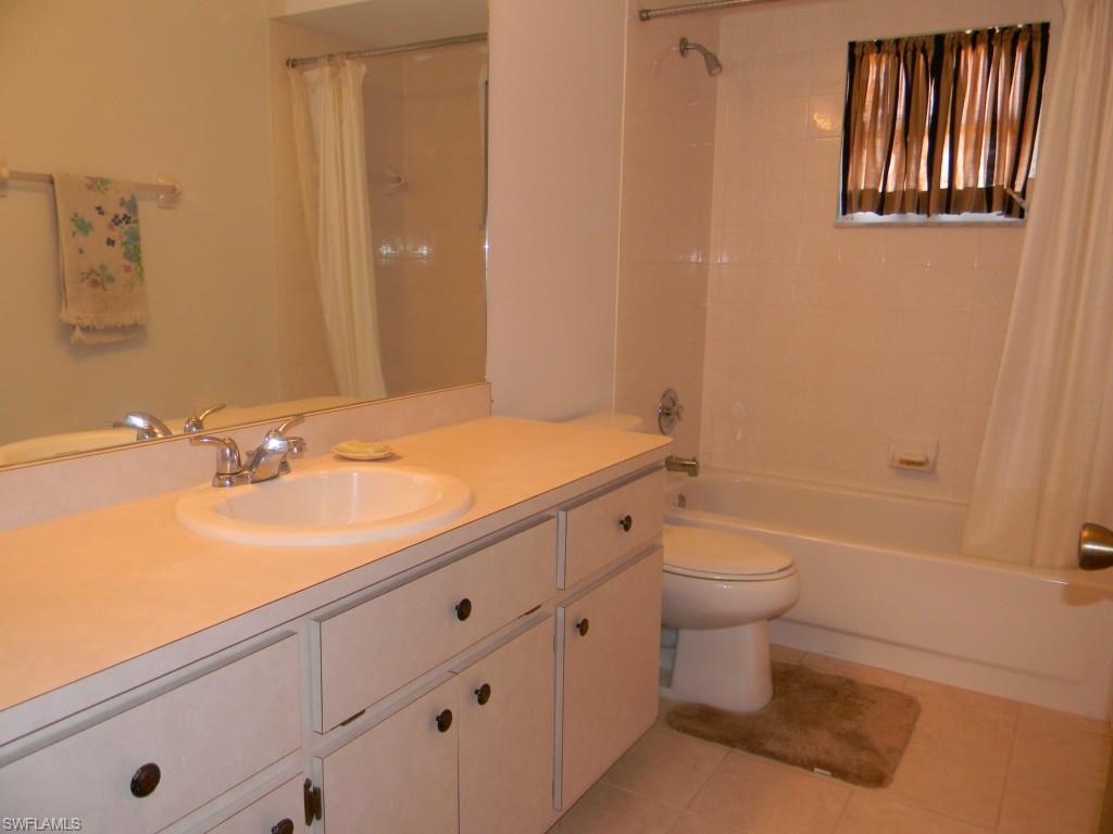 SAN CARLOS PARK - Residential