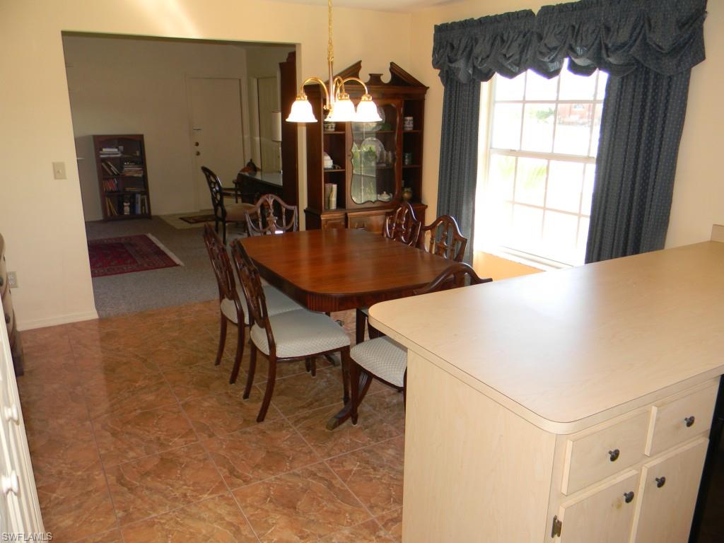 SAN CARLOS PARK - Residential