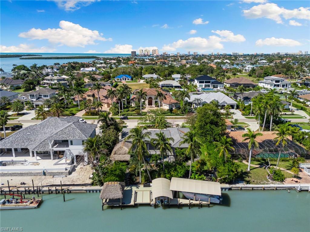 MARCO BEACH - Residential