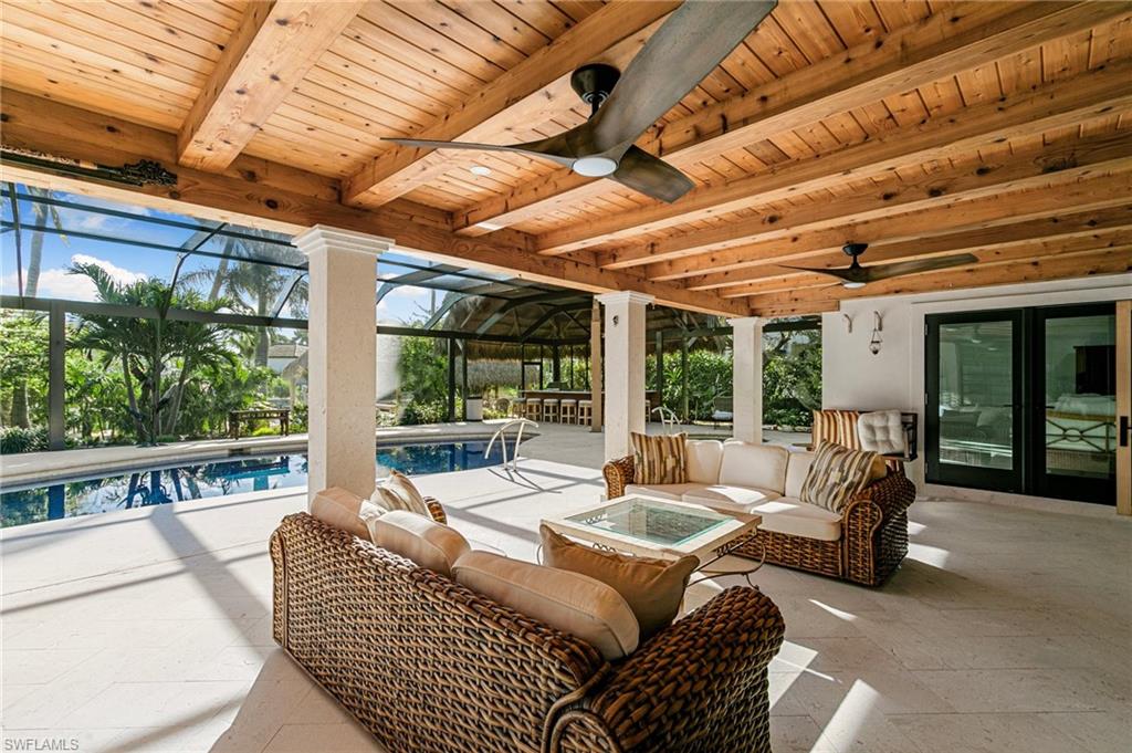 MARCO BEACH - Residential