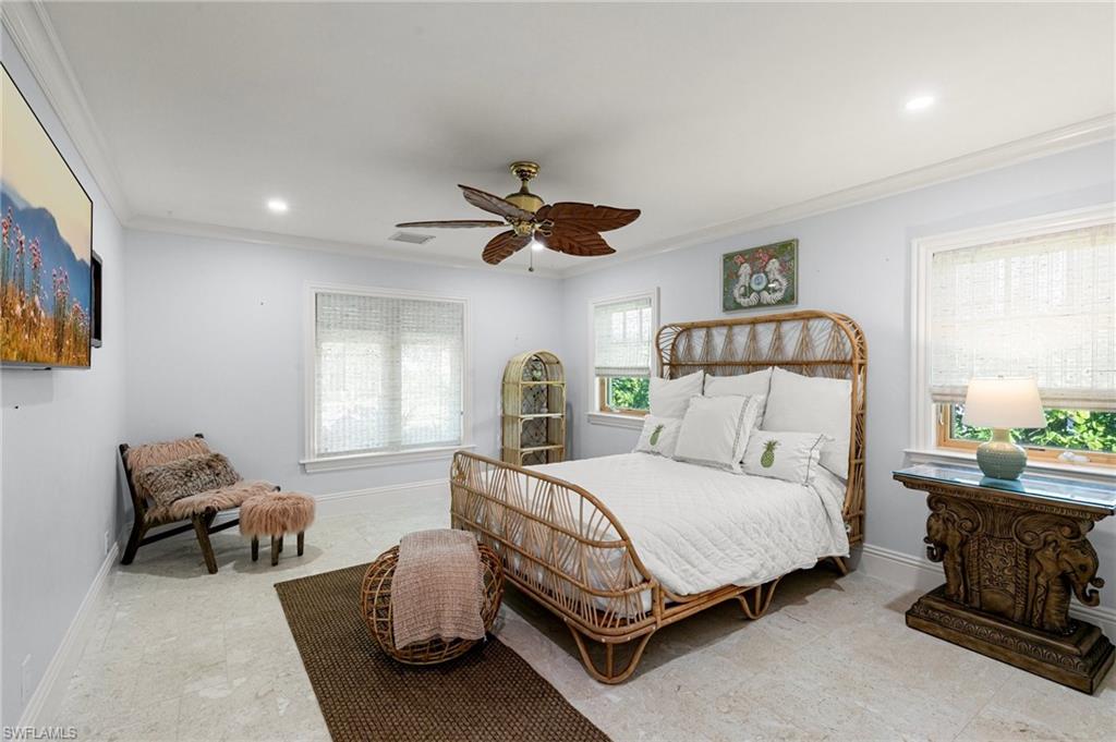 MARCO BEACH - Residential