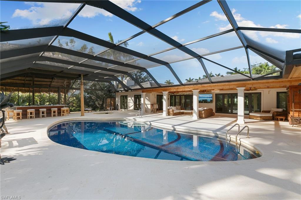 MARCO BEACH - Residential