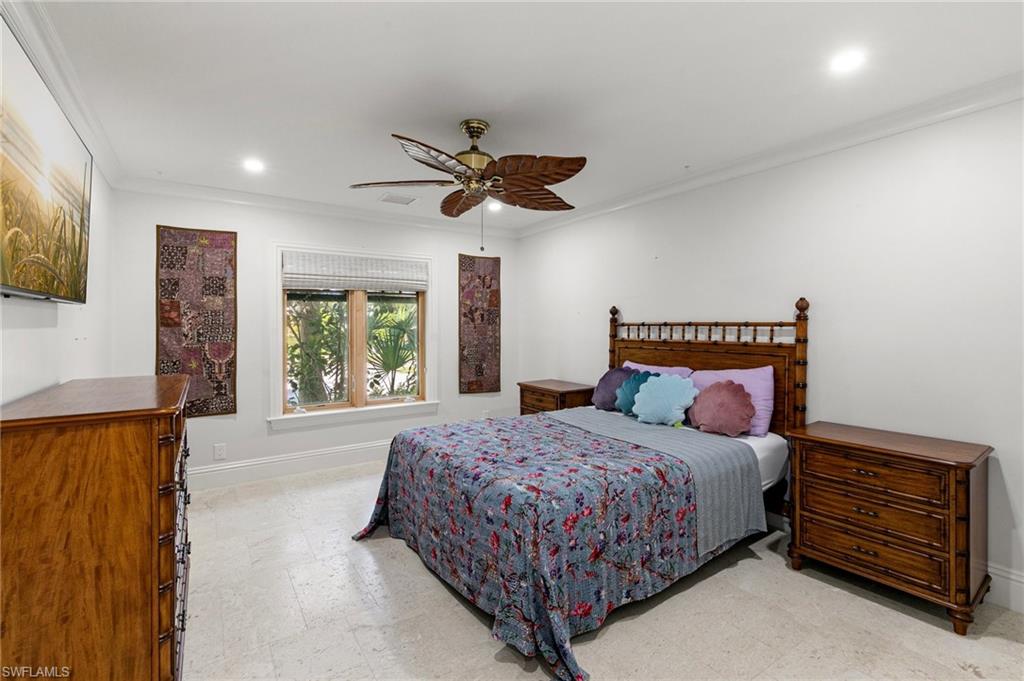 MARCO BEACH - Residential