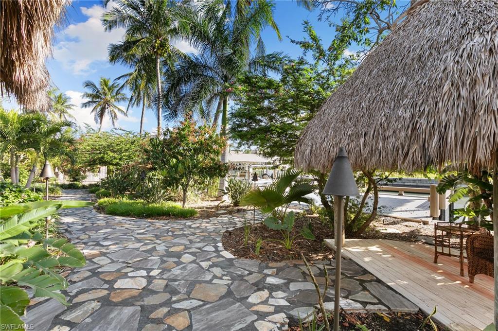 MARCO BEACH - Residential