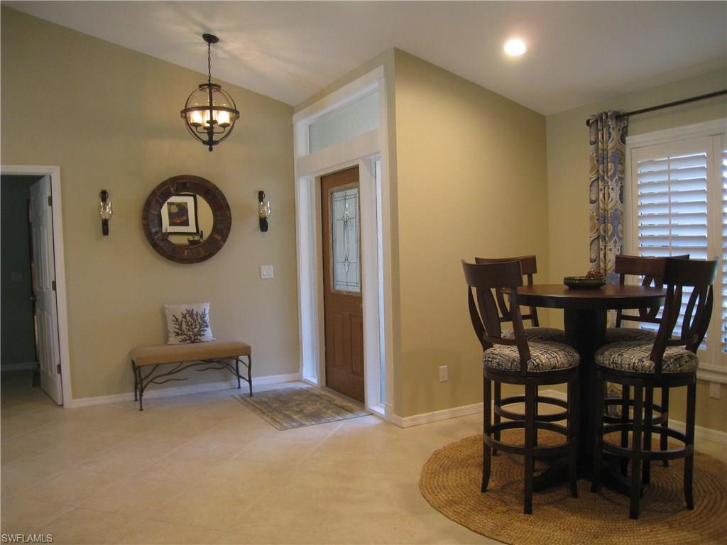 RIVERSIDE YACHT CLUB - Residential