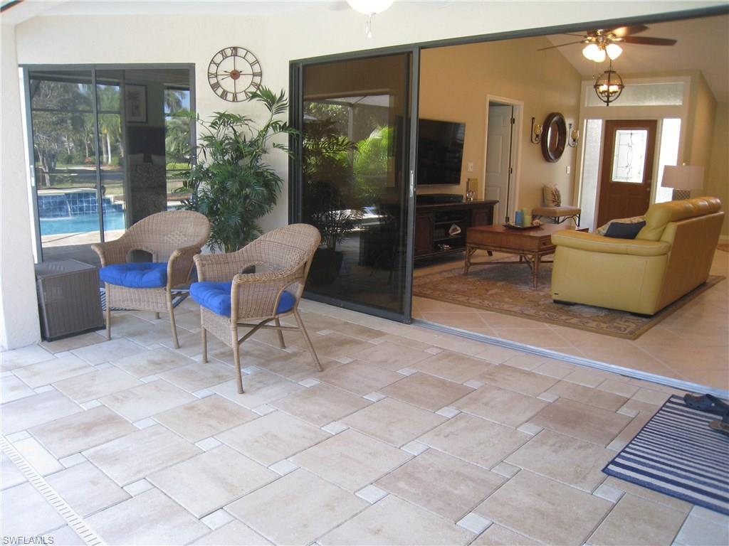 RIVERSIDE YACHT CLUB - Residential