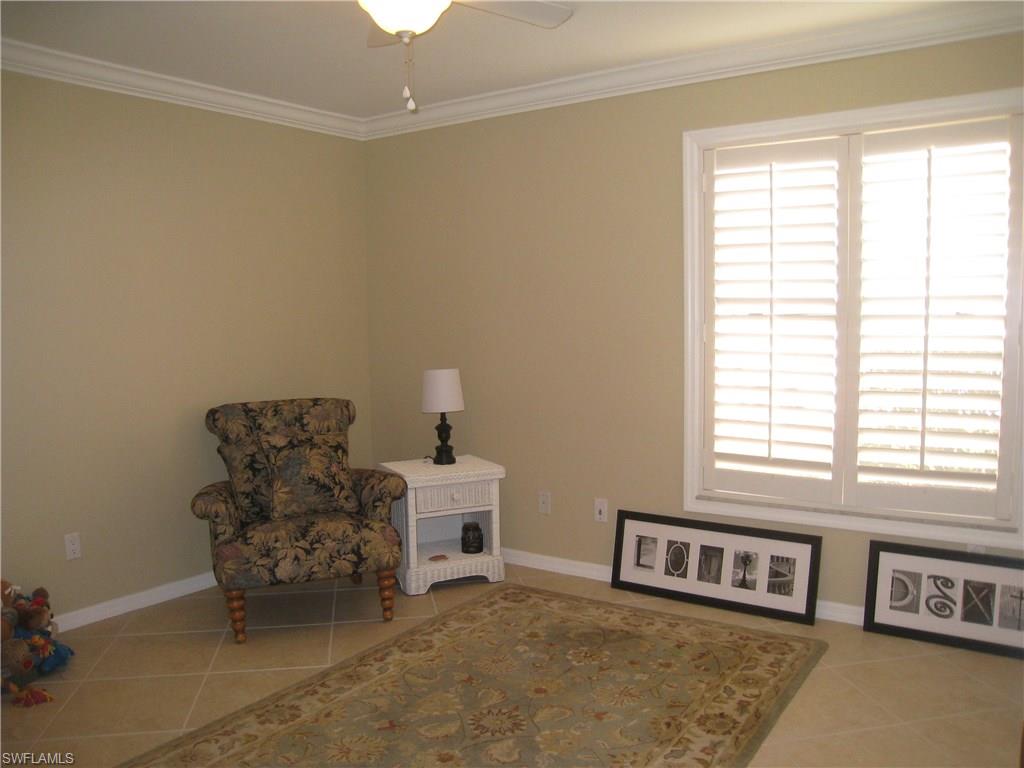 RIVERSIDE YACHT CLUB - Residential