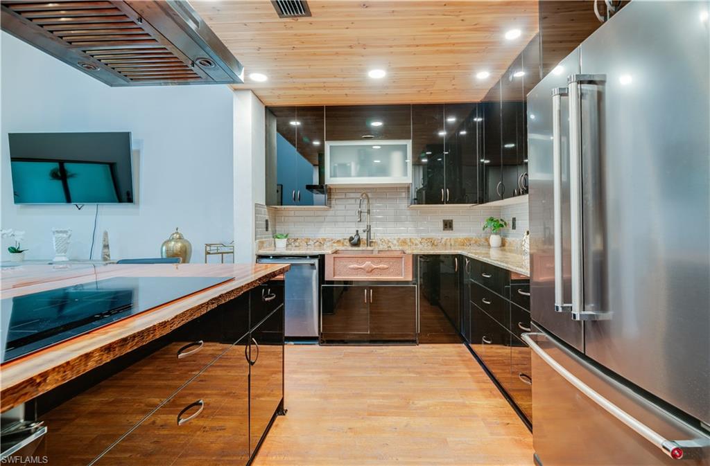 RIVERBEND - Residential Lease