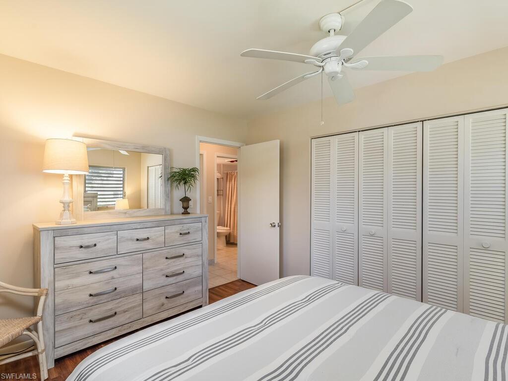 SEABREEZE APTS - Residential