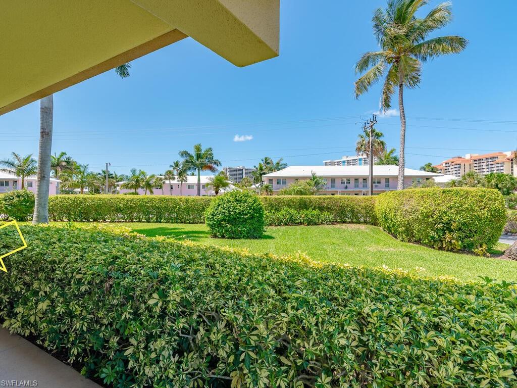 SEABREEZE APTS - Residential