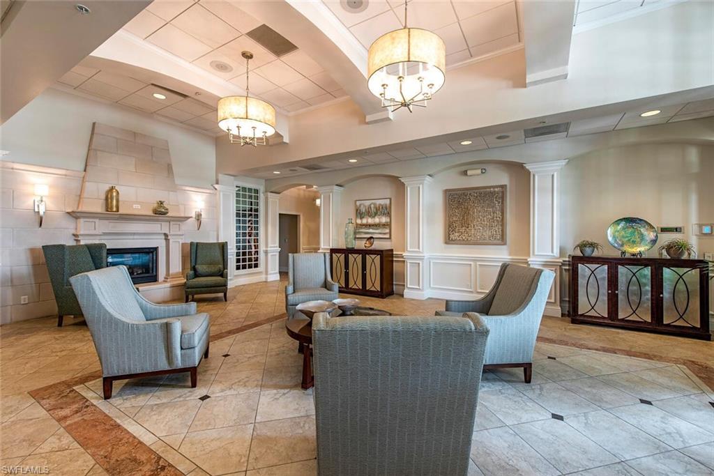 WHISPERING RIDGE - Residential