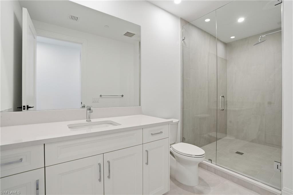 INFINITY AT THE COLONY - Residential