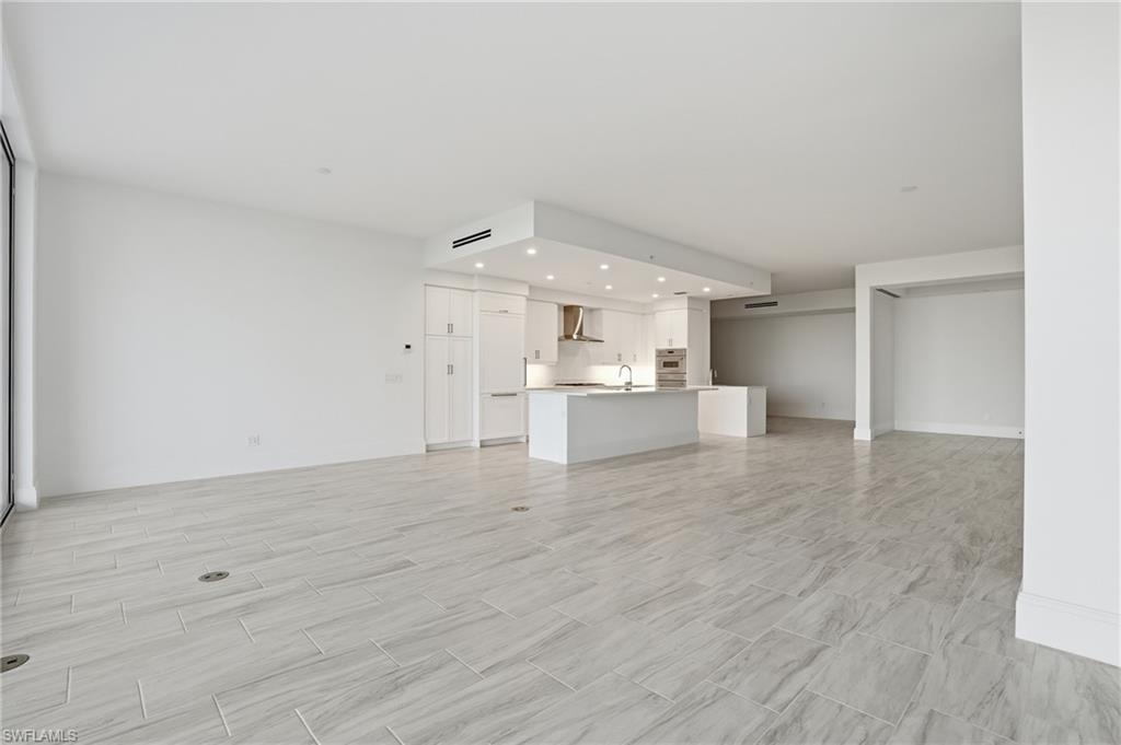 INFINITY AT THE COLONY - Residential