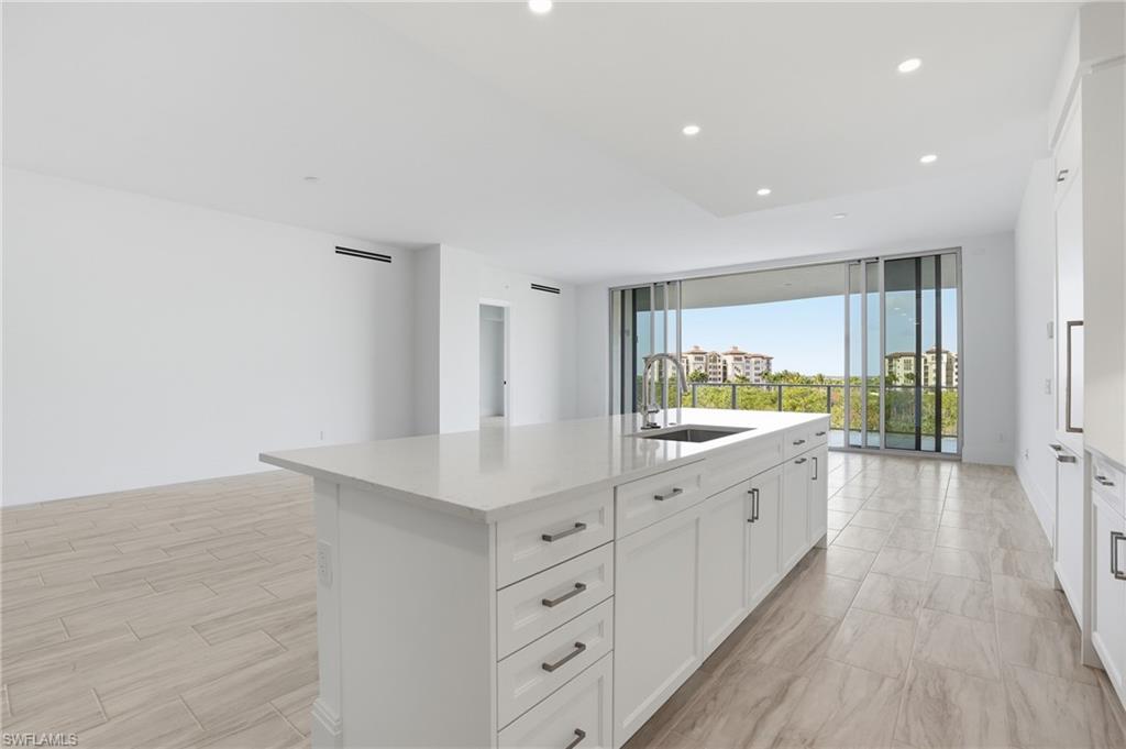 INFINITY AT THE COLONY - Residential