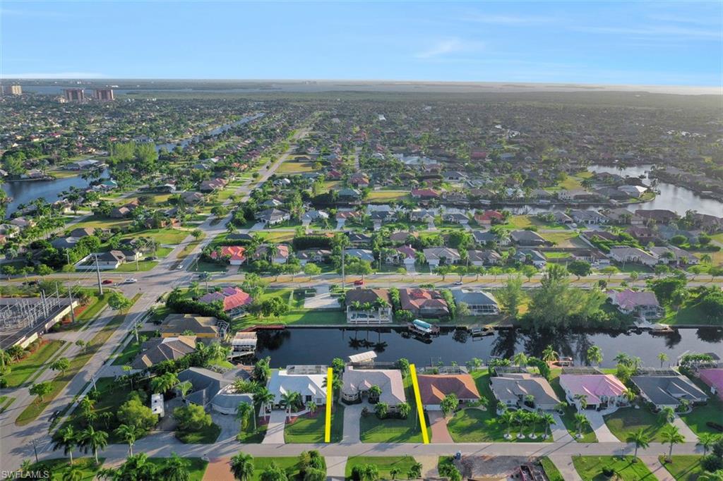 CAPE CORAL - Residential