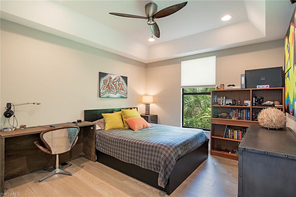 PINE RIDGE - Residential