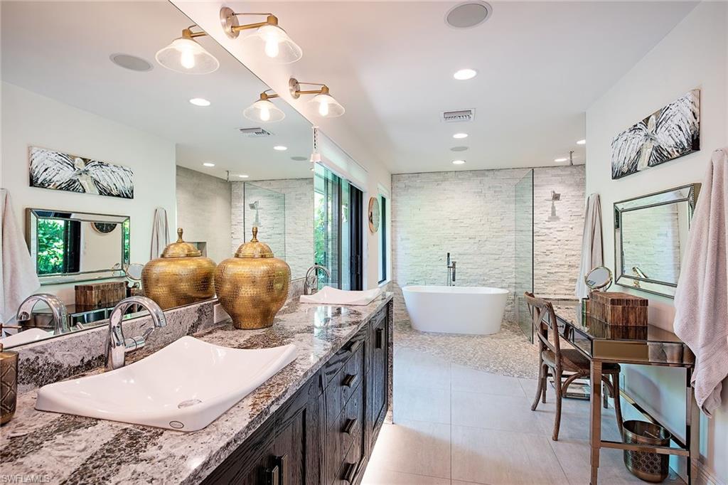 PINE RIDGE - Residential