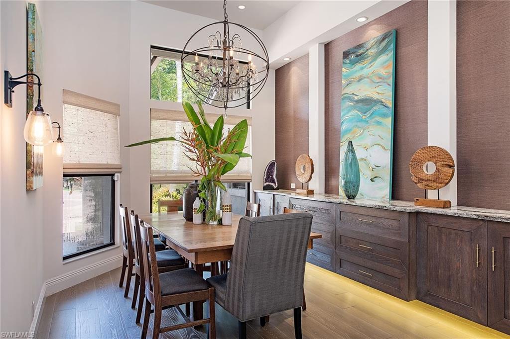 PINE RIDGE - Residential