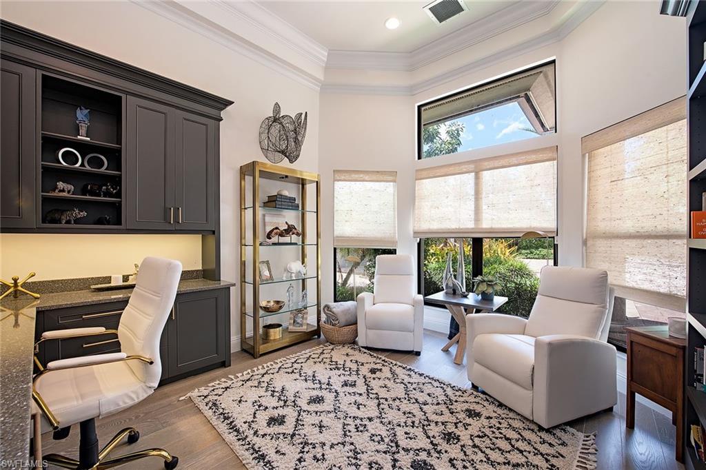 PINE RIDGE - Residential